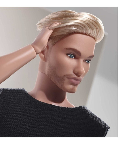 Imagem 9 de 12 de Barbie Signature Ken Looks Loiro Colecionável - Mattel Ms