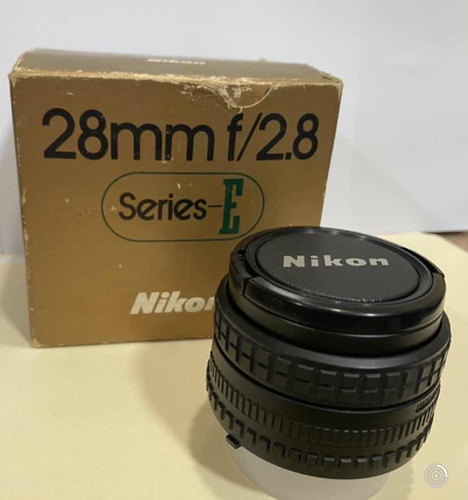 Lente Nikon Serie-e 28mm F/2.8