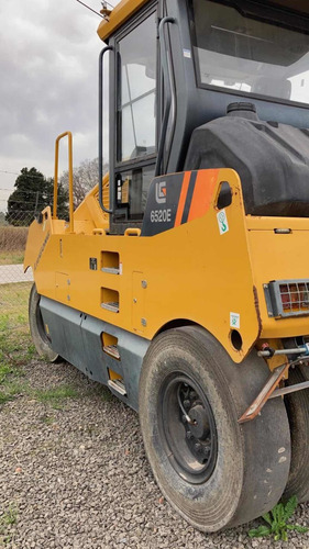 Imagen 7 de 8 de Vibrocompactador Liugong CLG 6520e
