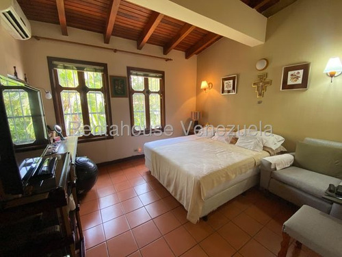 Casa En Venta En Los Dos Caminos.