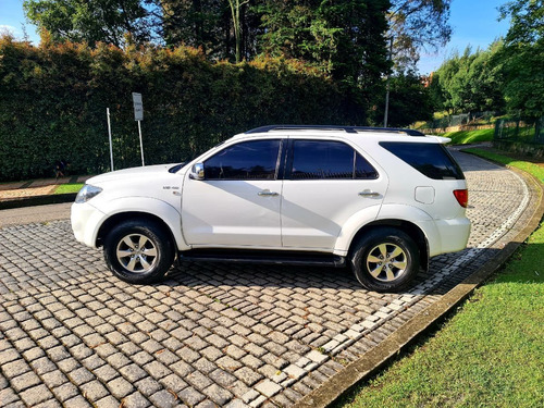 Toyota Fortuner 4.000 Mt V6 4x4 Ct