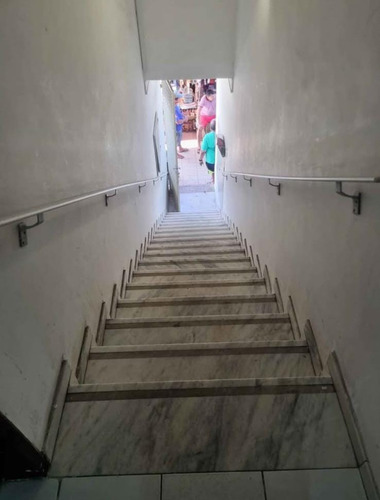 Excelente Sala Comercial, Com Excelente Localização!!