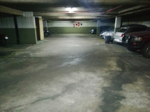 Imagen 6 de 16 de Excelente Cochera En Venta, En Palermo.!!!