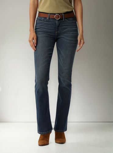 Pantalón Jeans Levi Strauss Signature Mid Rise Bootcut Dama