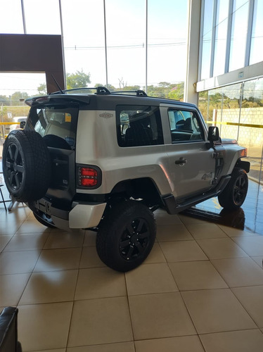 Imagem 4 de 8 de Troller T4 3.2 Xlt Connect Aut Prata Geada 21/2021