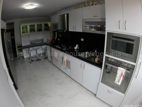 Imagen 5 de 17 de Apartamento En Venta Mls #22-17933 - Laura Colarusso