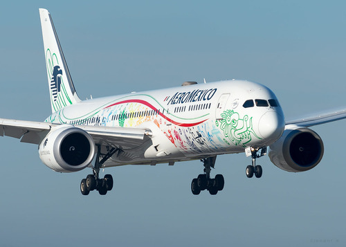 Avión Aeromexico Boeing 787-9 Quetzalcoatl Gemini 1:200 Aeromexico Actual (Usado)