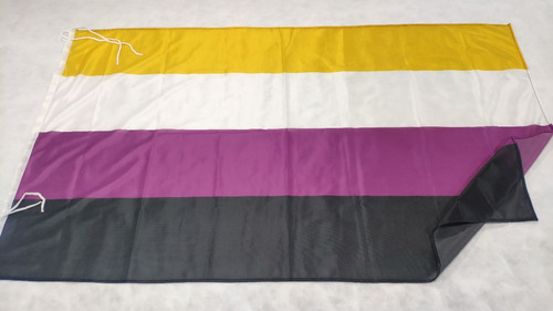 Bandera No Binario No Bianrie Lgbt 120 X 70cm