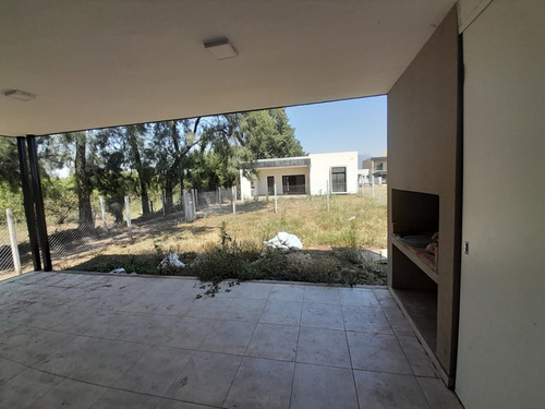 Casa En Venta Evolutiva En Praderas Del Nogal S