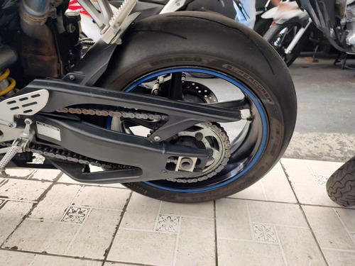 Imagem 15 de 15 de Yamaha R1-1000