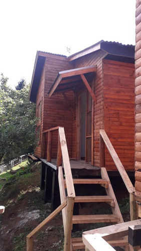En Venta Terreno De 2.600 Mts2 Con Cabañas, 9.790 Uf
