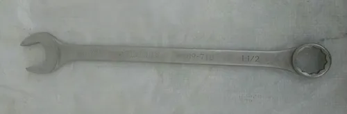 comprar Llave Combinada Stanley 1-1\u002F2 89-718