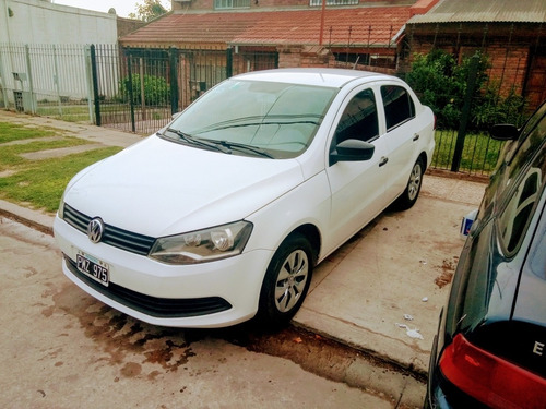 Volkswagen Voyage 1.6 Trenline 101cv 2016