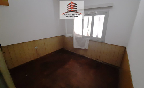 Casa De 3 Amb Lote De 232 M2. Cochera. Patio. Jardin. Casero