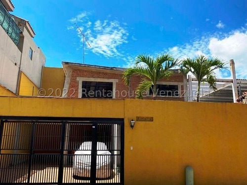 Casa En Venta En Los Dos Caminos 