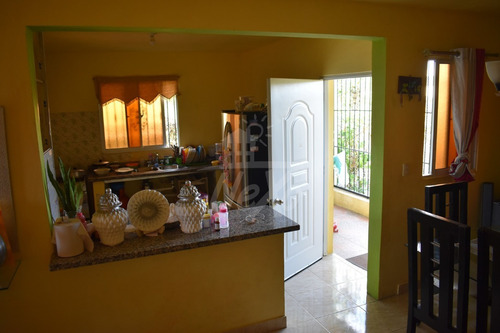 Imagen 5 de 11 de Casa Económica En Venta, Santiago (hfc-214)