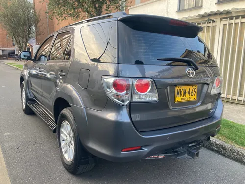 Toyota Fortuner 2.7l 4x2