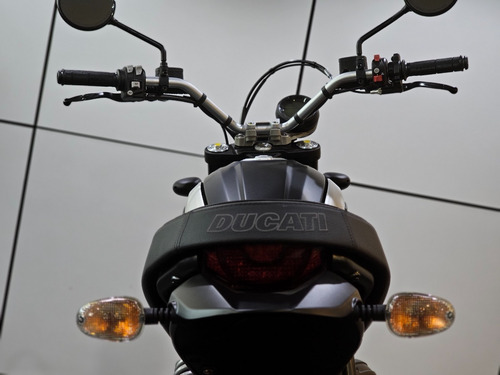 Imagen 22 de 24 de Ducati Scrambler Icon Dark! No Royal Enfield No Triumph Mi