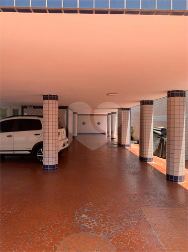 Imagem 16 de 16 de Apartamento Térreo 2 Dormitórios Garagem Santos - Reo549961