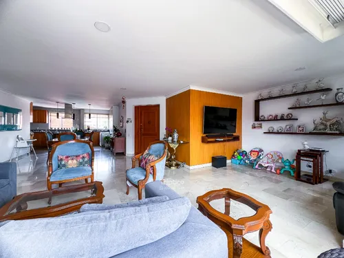 Vendo Apartamento En El Segundo Parque De Laureles - Medellín
