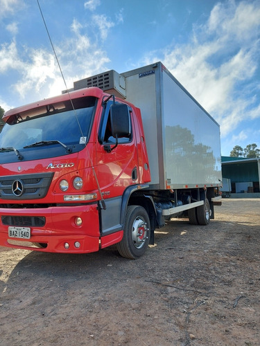 Mercedes Bens Accelo 815