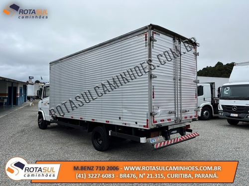 Imagem 2 de 11 de M.benz 710