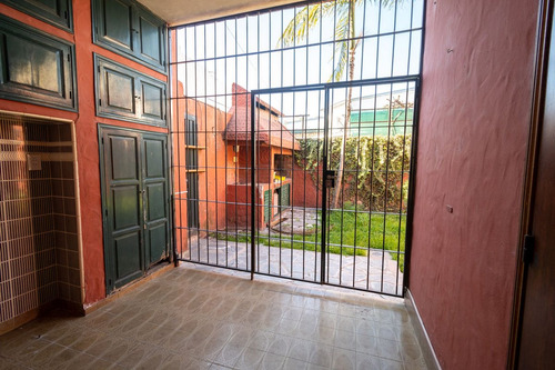 Casa En Venta En Barrio Candioti Norte