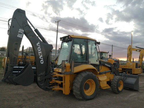 Imagen 6 de 8 de Retroexcavadora Volvo Bl70 2003
