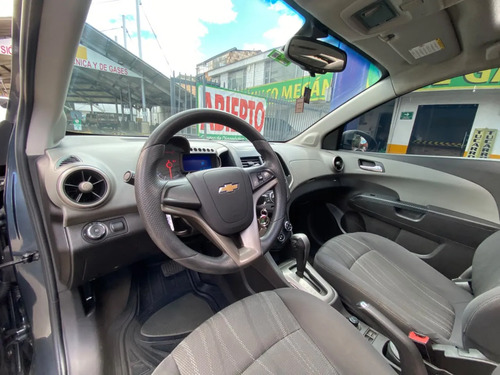 Chevrolet Sonic 1.6 Lt 4 p