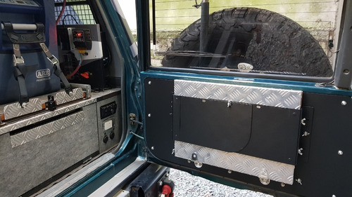 Mesa Retractil Para Camionetas - Puerta O Porton - Off Road