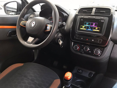 Imagem 6 de 15 de Renault Kwid 1.0 12v Sce Flex Outsider Manual