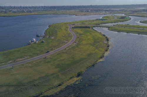 Terreno Al Lago, Barrio Amarras, Puertos / Escobar