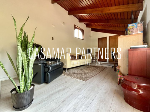 Preciosa Casa 3d + Servicios/ Luis Mattte Larraín
