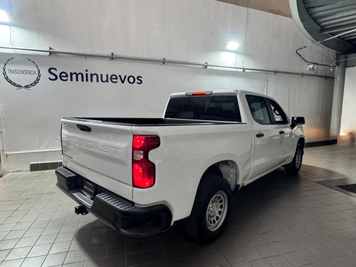Chevrolet Silverado 4.3 V6 1500 WT Cabina Regular 4x2 At