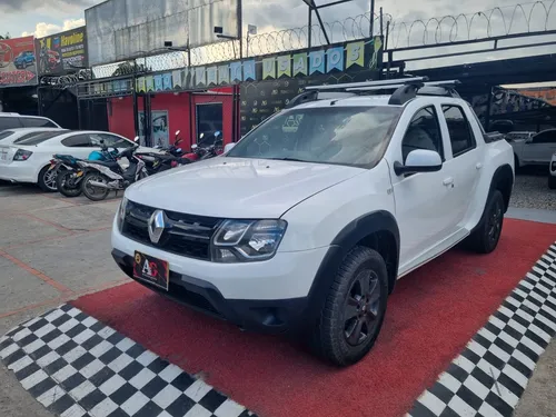 Renault Duster Oroch 2.0 Mt