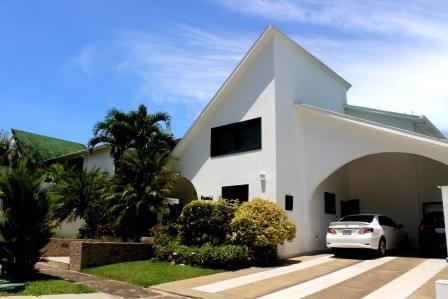 Imagen 2 de 17 de Casa Espaciosa Altos De Guataparo