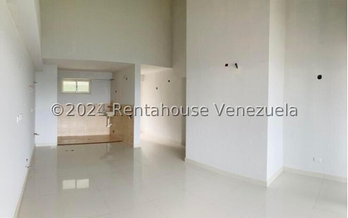 Apartamento En Venta En La Lagunita Country Club 24-20991 Yf