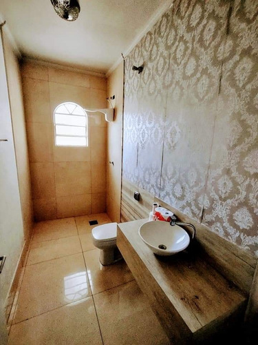 Imagem 14 de 25 de Chácara 3000m2, Casa Sede Com 3 Dormitórios Sendo 1 Suíte, Piso Em Porcelanato, Piscina, Quarto De Ferramentas - Ch00174 - 70327373