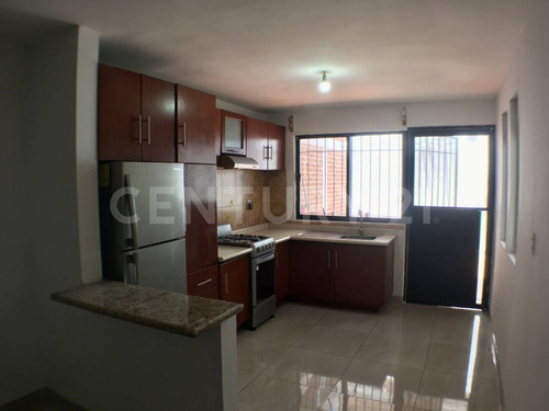 Casa En Venta En Blvd. Delta #2913, Col. Desarrollo El Potrero, León, Gto.