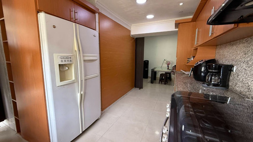 Apartamento En Venta En Sabana Larga .- Wc