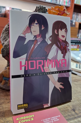 Horimiya. Tomos 1, 2 Y 3. Editorial Norma. España.