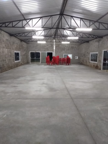 Imagem 20 de 30 de Sítio 5 Alqueires Sendo 3,5 De Pasto, Beira Da Pista, Lago,rio, Casa Sede, Casa Caseiro, Barracão, Pomar, Poço Artesiano, Caixa De Agua, Churrasqueira - St00095 - 69872057