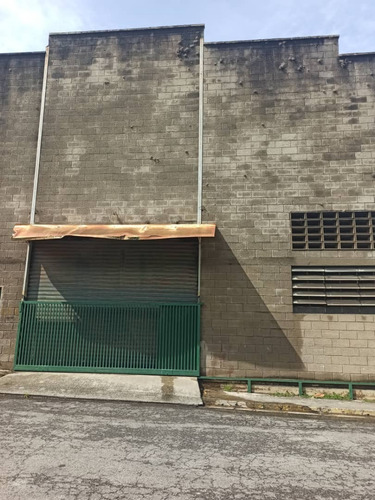 Imagen 2 de 8 de Venta Galpon Km 1 Carretera Petare Santa Lucia 1 Gc04142652589