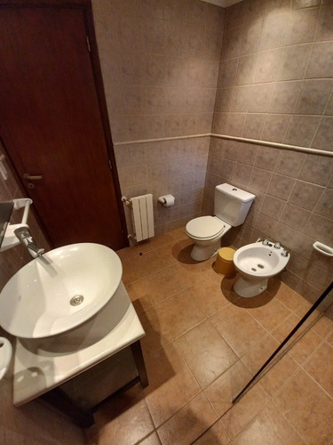 Imagen 25 de 30 de Casa Venta Pinamar B5 Libertador 3 Dormitorios 3 Baños Garage Radiadores Dvh Permuta Mar Del Plata