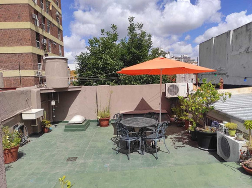 Imagen 2 de 18 de Depto.tipo Casa De 4 Ambientes En Venta En Flores