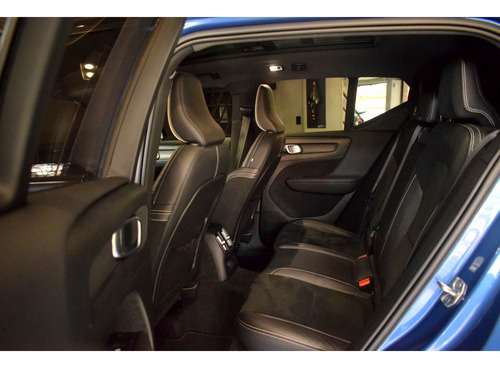 Volvo XC40 1.5 T5 RECHARGE R-DESIGN GEARTRONIC