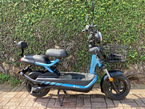 Motocicleta Elétrica Pot 800 2019