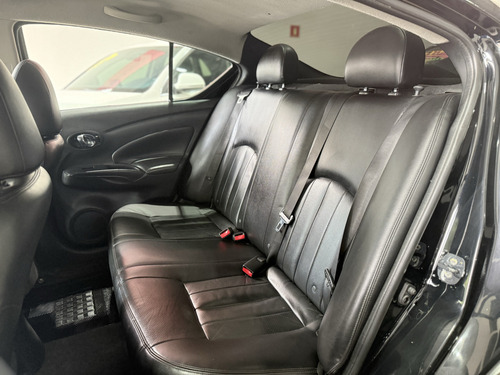 Nissan Versa 1.6 16V FLEXSTART SL 4P XTRONIC