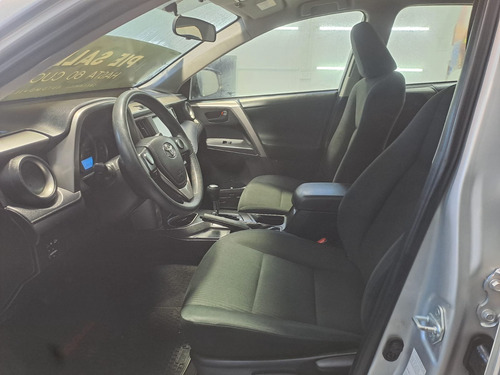 Toyota RAV4 Std 4x2 722cl0