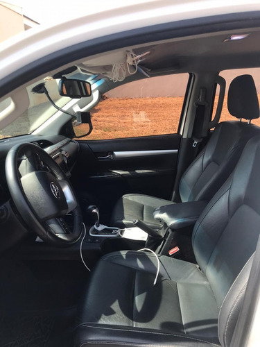 Modelo: Toyota Hilux Srv Flex